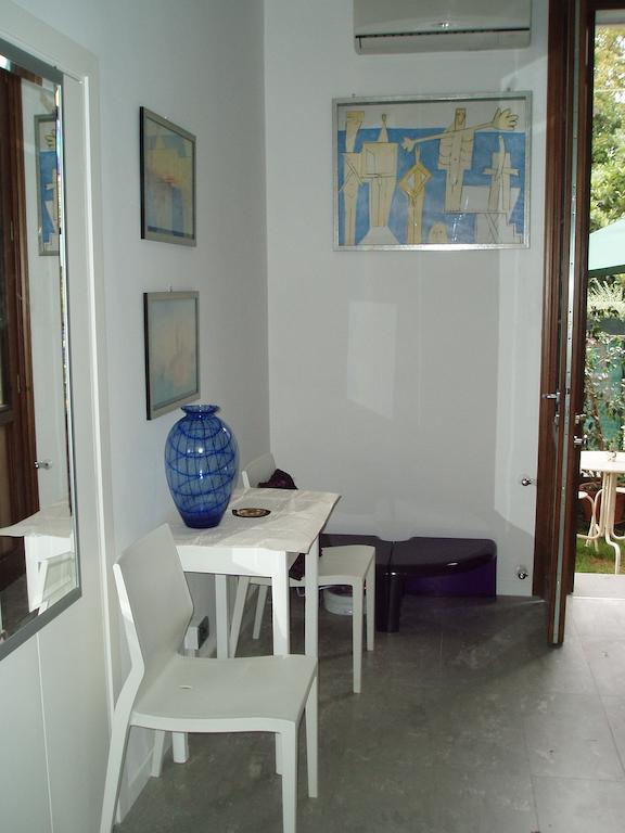 Perla B&B Venedik-Lido Oda fotoğraf